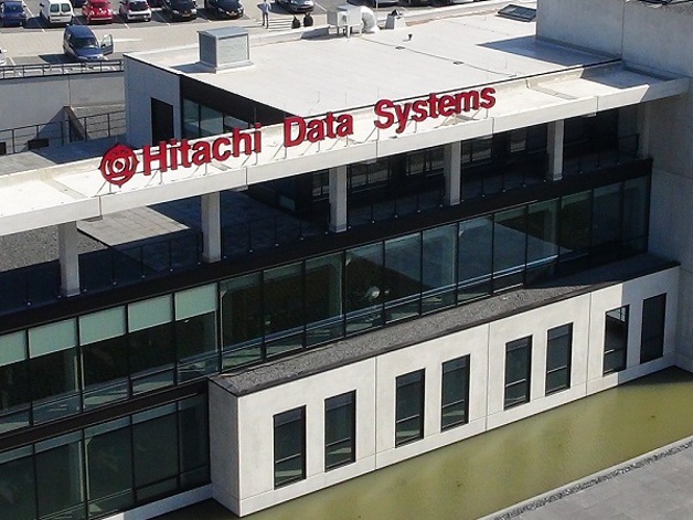 HDS enriquece su cartera de soluciones con matrices Flash híbridas