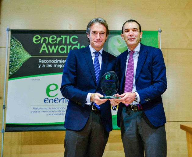 Los ayuntamientos de Santander y de Ávila destacan en los enerTIC awards 2015