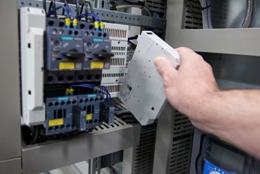 Rittal amplía su gama de productos RiLine Compact