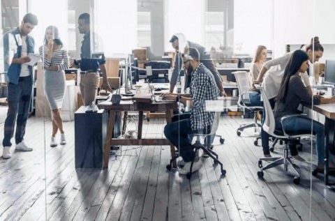 Los servicios TIC en España cierran 2021 con su mayor crecimiento de actividad en 16 años