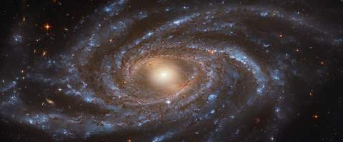 Computación en la nube para descifrar los enigmas de nuestra galaxia