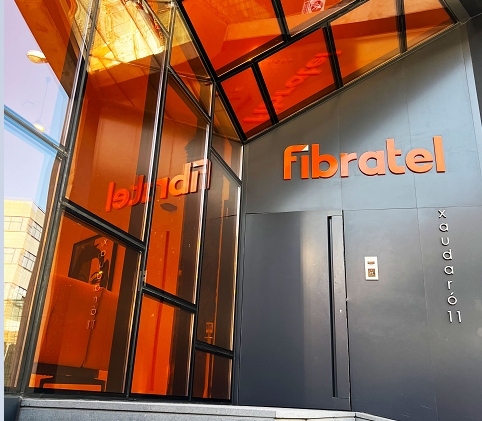 fibratel abre sede en Portugal, consolidando su expansión internacional