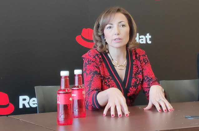 Julia Bernal, country manager de Red Hat. 