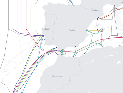 Mapa de los cables submarinos que conectan con España. FUENTE: TeleGeography